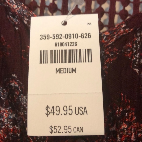 NWT Hollister romper - Picture 5 of 5